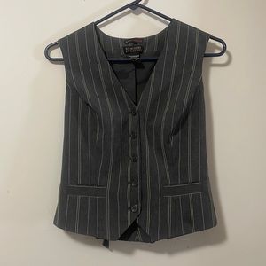 VTG New York & Company Vest